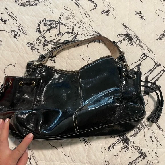 Black Patten Leather Dooney and Burke handbag - Picture 2 of 6